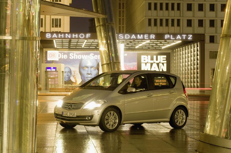  Mercedes-Benz A-Class 5-Door 2009 года  (фото 20 из 114)
